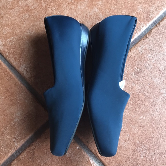 Vionic navy textile flats shoes size 7.5 - Picture 7 of 15